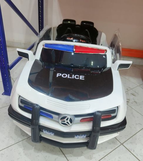صورة سياره شرطة رياضيه ، ماطورين